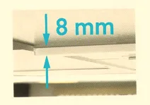 mat-na-dan-lanh-fffc35avm-phang-hoan-toan-voi-tran-nha