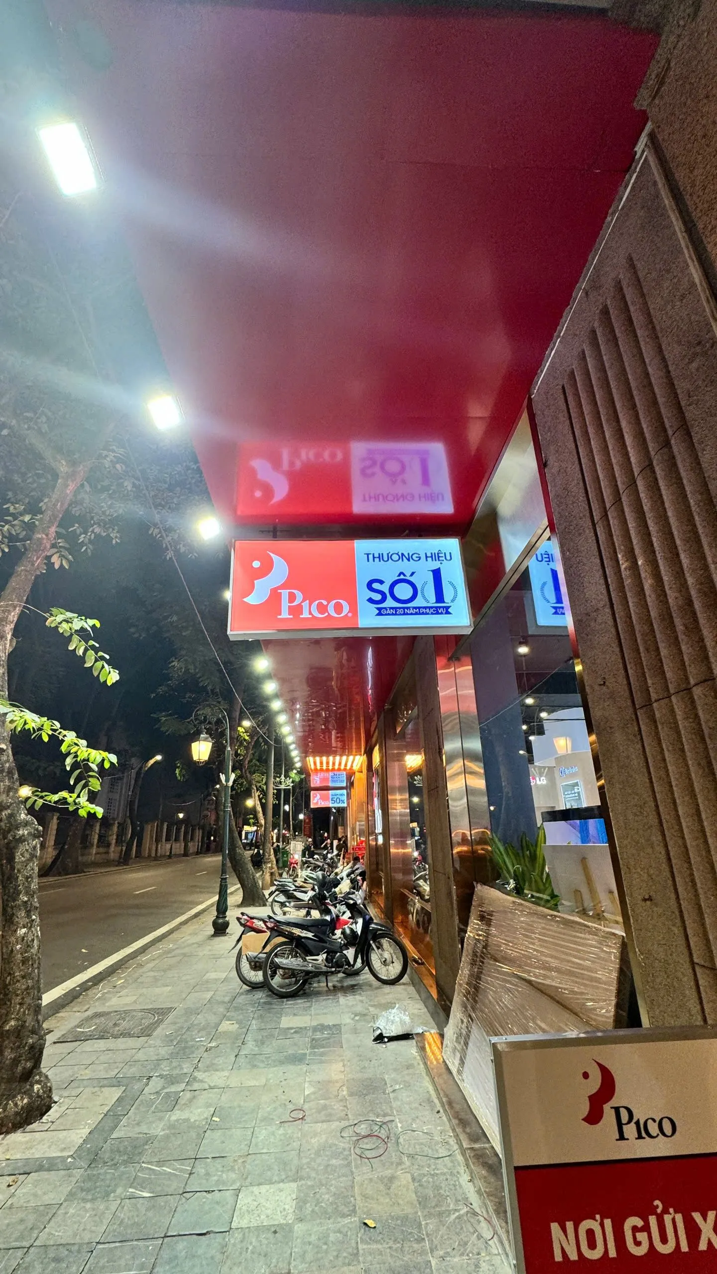 Các dòng máy sấy công thái học thế hệ mới với bảng điều khiển AI thông minh