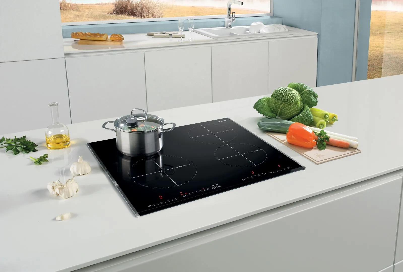 Quy trình sửa bếp từ lâu nóng tuân thủ tiêu chuẩn kỹ thuật châu Âu