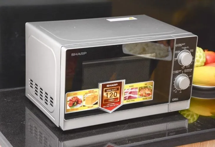 Lò vi sóng Sharp R-G222VN-S 20 lít thiết kế kim loại bền bỉ