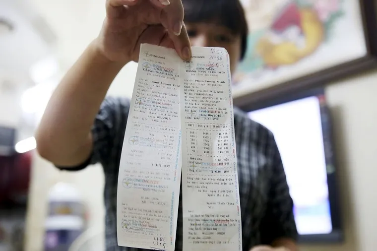 Thermostat bình nóng lạnh bị cháy đen do quá tải