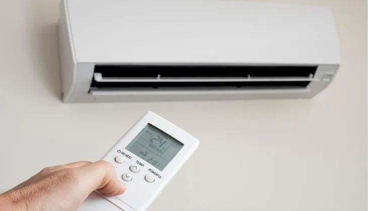 Kiểm tra lại các tính năng tăng giảm nhiệt độ và đảo gió sau khi cài đặt