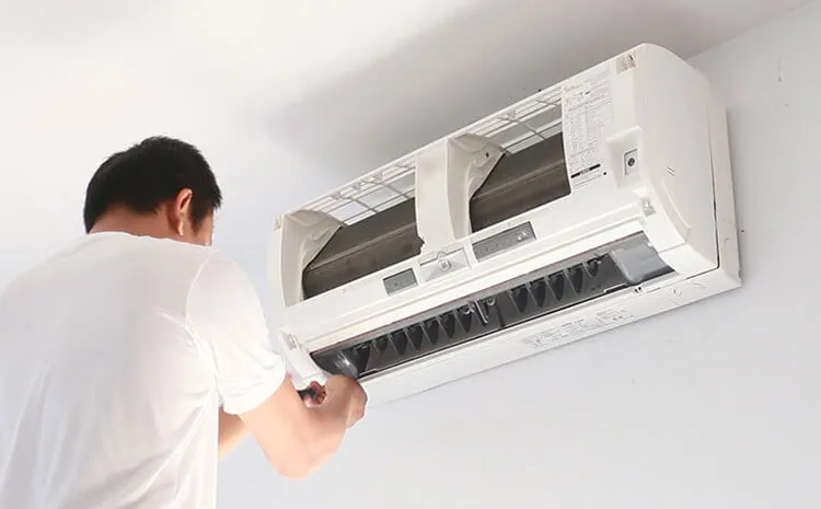 Màn hình hiển thị mã lỗi EC điều hòa Electrolux
