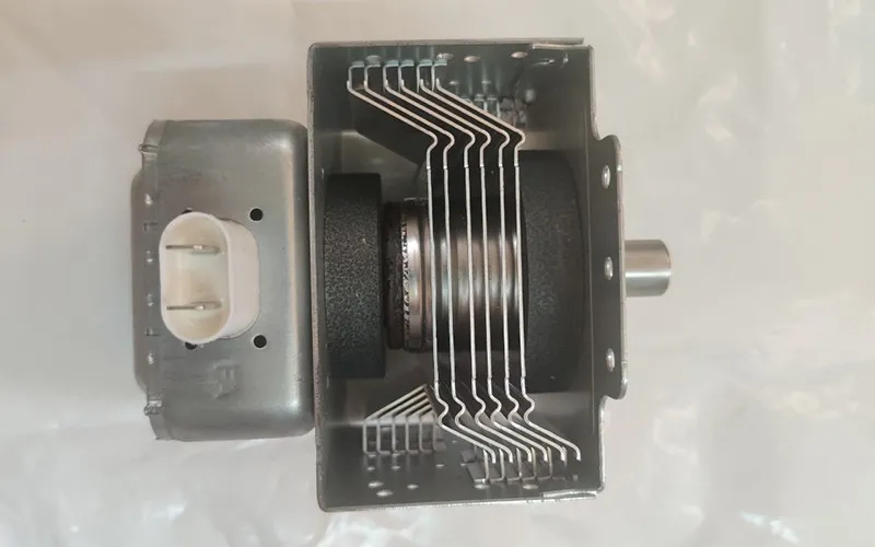 Tụ cao áp lò vi sóng trong hệ thống nguồn