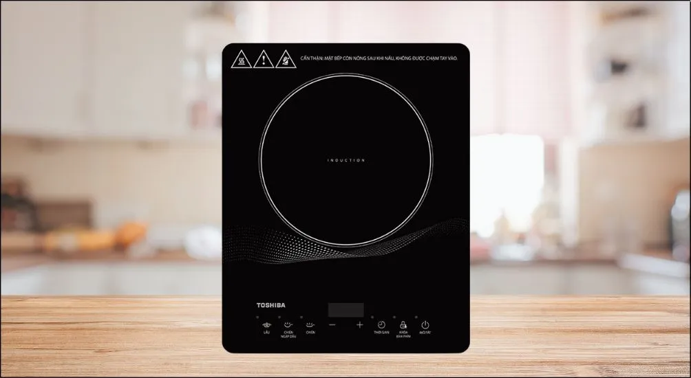 Kiểm tra kỹ thuật bếp từ đơn Toshiba IC-20R1SV tại trạm bảo hành