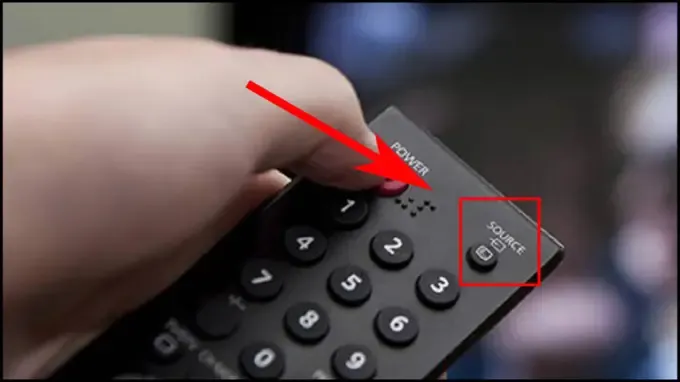 Lựa chọn nguồn đầu vào AV trên tivi để hiển thị hình ảnh từ iPhone