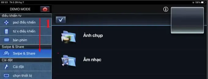 Màn hình hiển thị danh sách hình ảnh sẵn sàng truyền tải lên tivi Panasonic