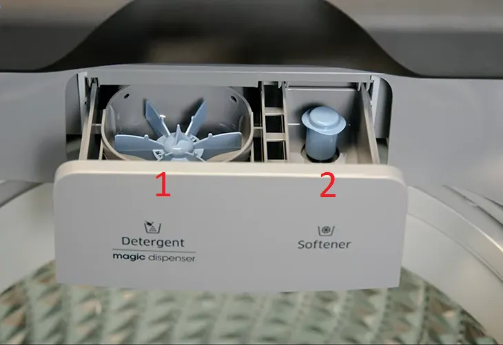 Vị trí ngăn chứa hóa chất giặt tẩy trên máy giặt Samsung cửa trên (lồng đứng)