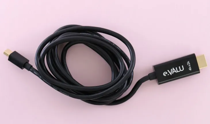 Minh họa các loại cáp giúp kết nối từ điện thoại lên tivi