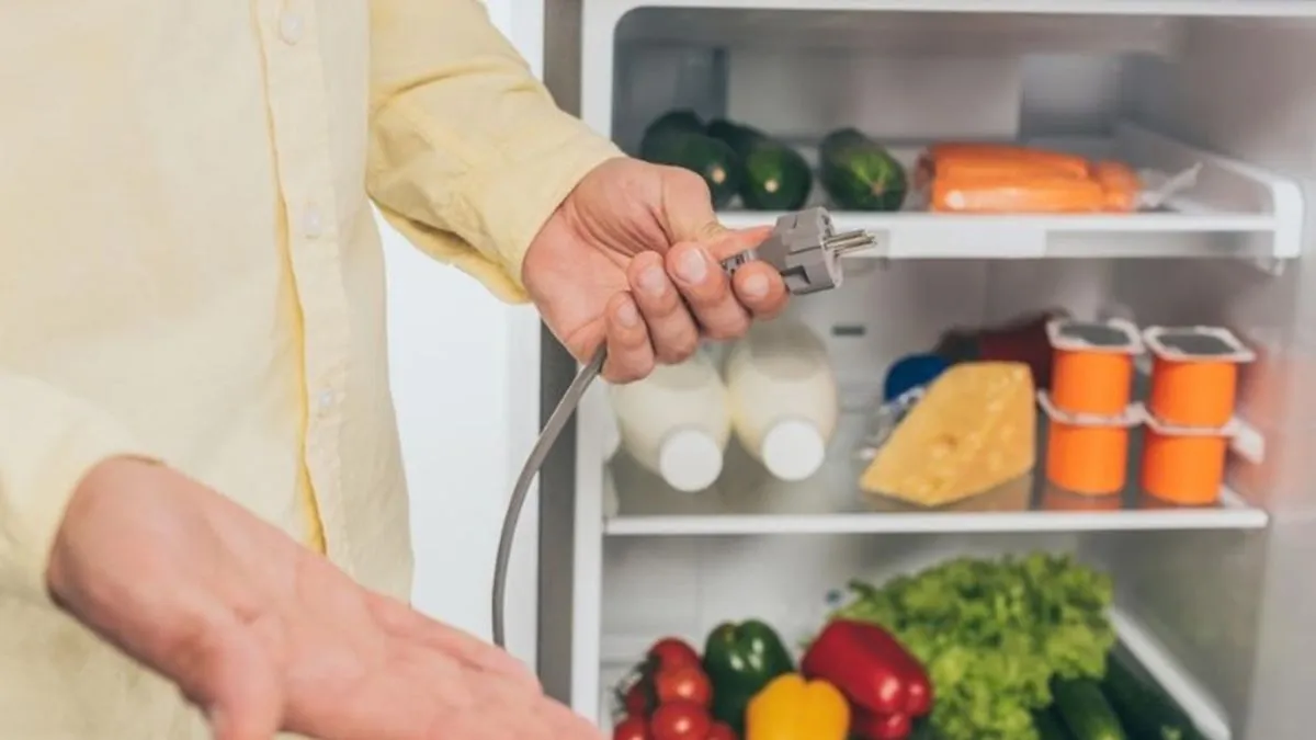 Ngắt nguồn trước khi kiểm tra