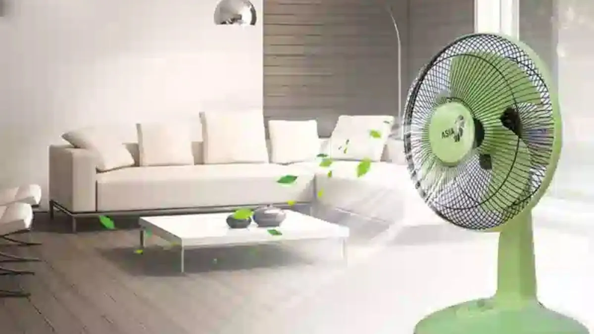 Vệ sinh và tra dầu định kỳ là cách ngăn quạt điện kêu to