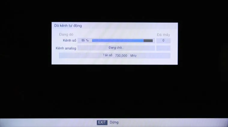 Thanh tiến trình thể hiện phần trăm hoàn thành và số lượng kênh đã tìm thấy được lưu vào máy