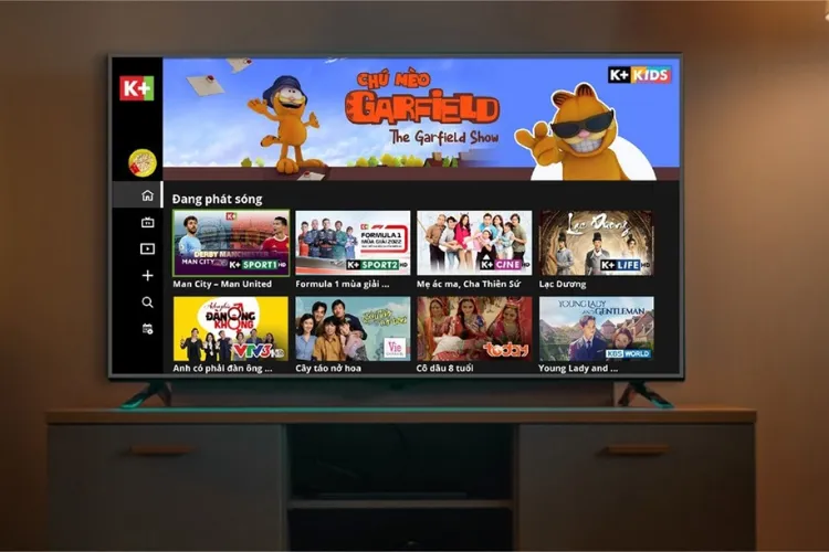 Hệ thống nút điều khiển được bố trí khoa học trên các dòng remote tivi TCL thế hệ mới