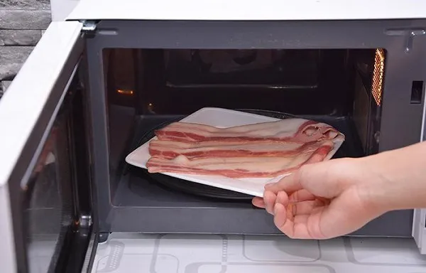 Chế độ nướng ở lò vi sóng Sharp