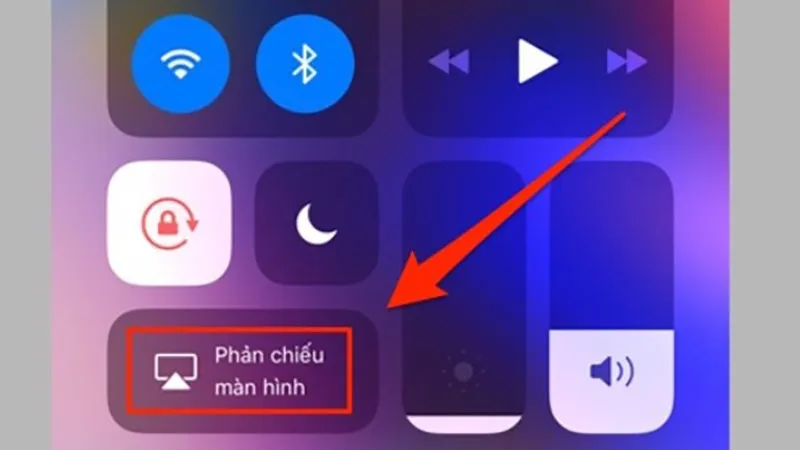 Ảnh minh họa chọn Phản chiếu màn hình trên iPhone