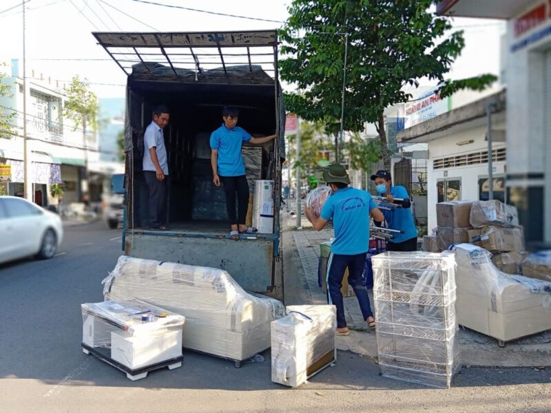 Dịch Vụ Sửa Tivi Tại Nhà Ở Hà Nội: Khi Nào Cần Gọi Thợ Và Lợi Ích Vượt Trội