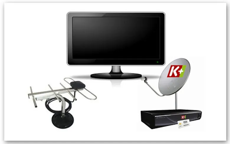 Mô tả: Bo mạch bên trong tivi Samsung, cho thấy các linh kiện điện tử phức tạp