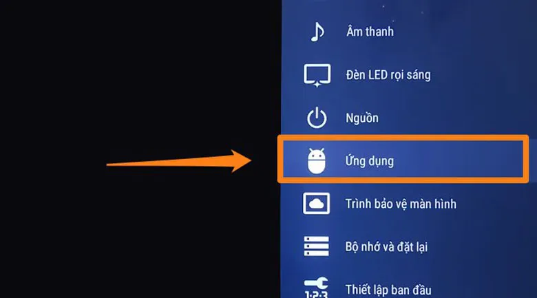 Chọn Ứng dụng tiếp tục các thao tác sửa lỗi tivi Sony không vào được Youtube