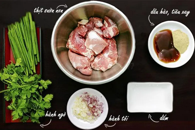 Chuẩn bị nguyên liệu nướn sườn bằng lò vi sóng