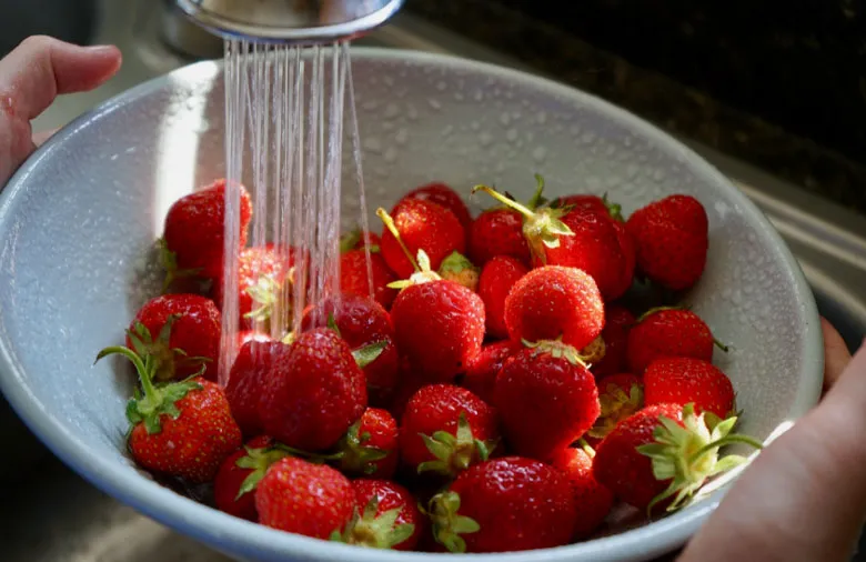 Cách bảo quản dâu tây trong tủ lạnh ăn trong ngày