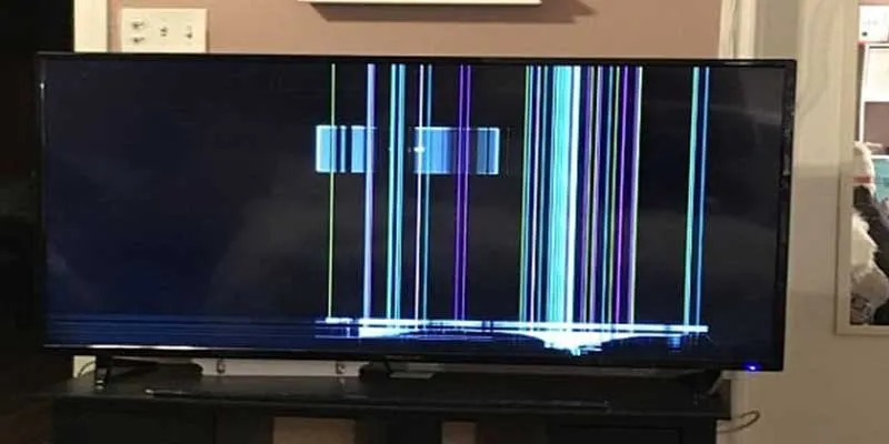 Sửa tivi bị sọc màn hình bằng cách kiểm tra các thiết bị ngoại vi