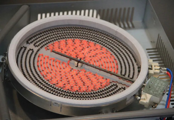 Dây mayso trong bếp hồng ngoại dùng là thành phần chính để sinh nhiệt