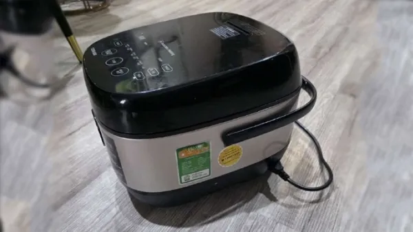 Nồi cơm cao tần IH
