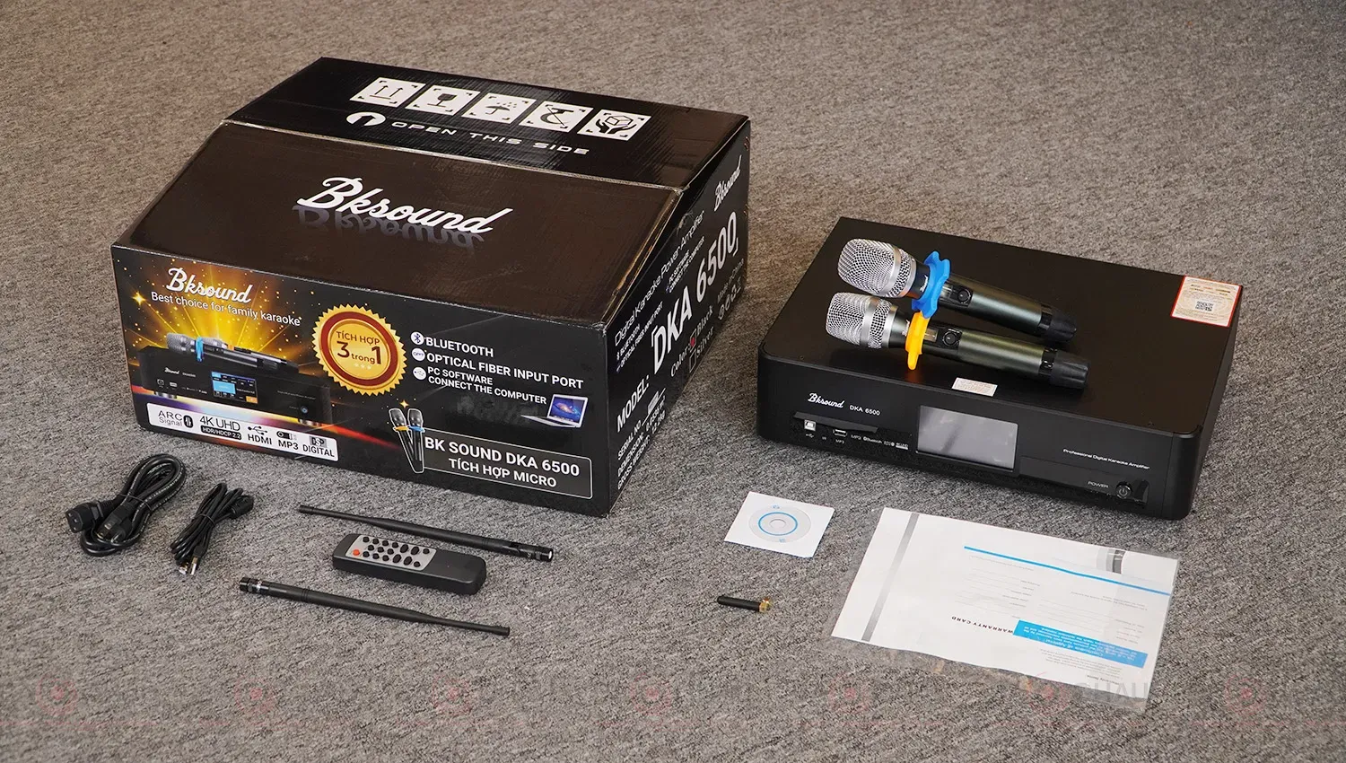 Mẫu amply karaoke chuyên nghiệp BKSound DKA 6500 có thể kết nối với tivi Sony qua cổng HDMI ARC