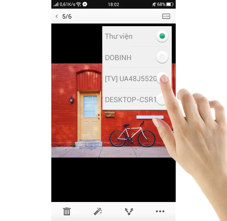 Xác nhận tên thiết bị tivi Samsung để bắt đầu truyền tải hình ảnh từ điện thoại