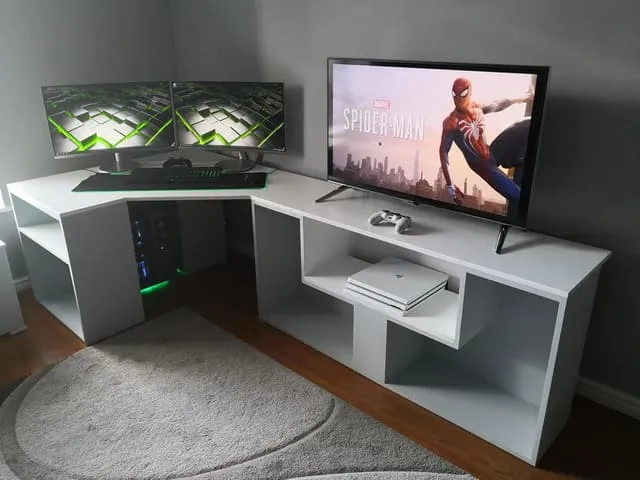 Mẫu kệ tivi kết hợp bàn làm việc mẫu 5