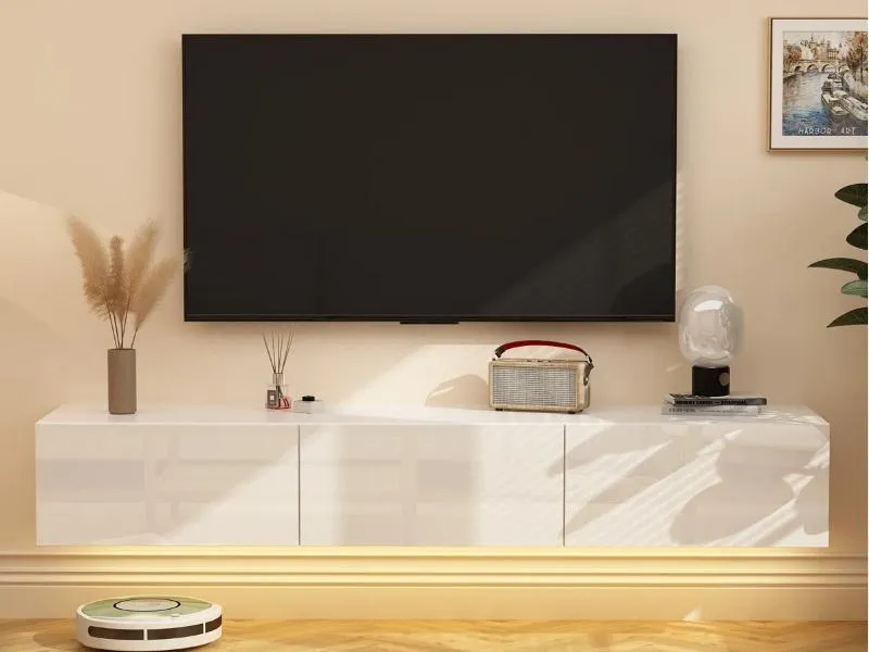 Kệ tivi treo tường bằng nhựa được thiết kế được thiết kế với độ bền cao (Nguồn: Sưu tầm)