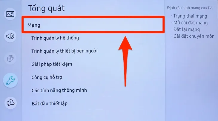 Thao tác chọn mục mạng để xử lý các vấn đề về internet trên tivi