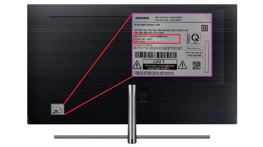 Mã model tivi Samsung hiển thị trên màn hình giúp nhận biết đời máy và năm ra mắt