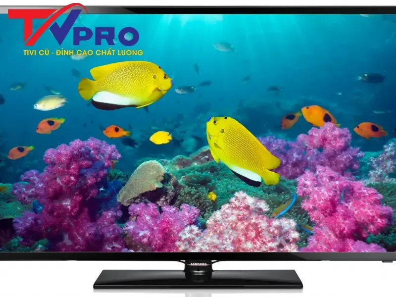 Cận cảnh Tivi Samsung UA32J4003AK với màn hình sắc nét