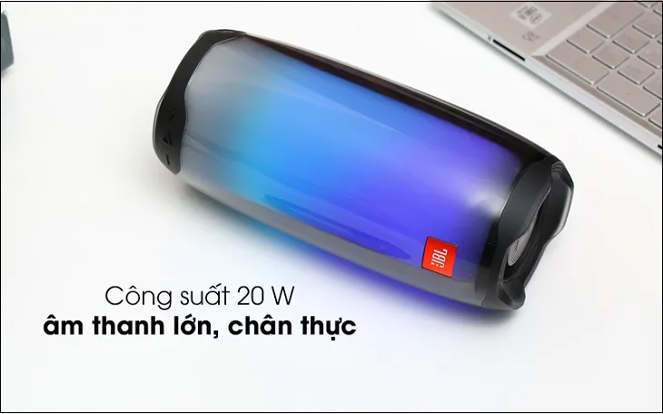 Loa Bluetooth Harman Kardon Onyx Studio 7 cho âm bass sâu