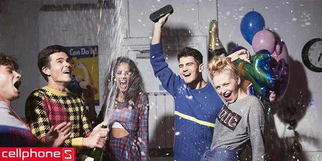 Thử nghiệm khả năng chống nước IPX5