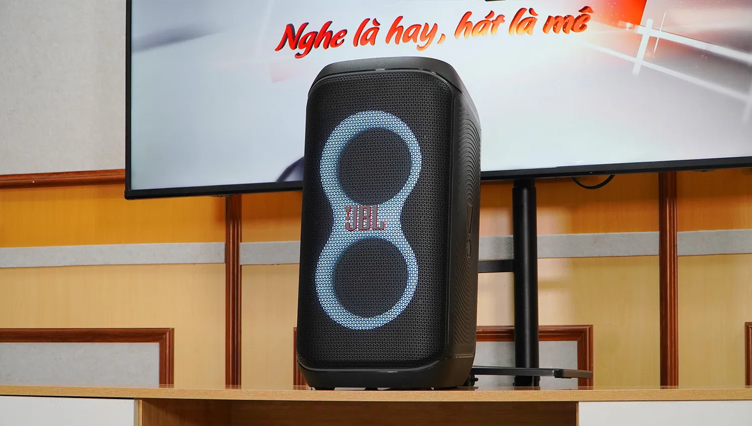 Loa JBL PartyBox Club 120