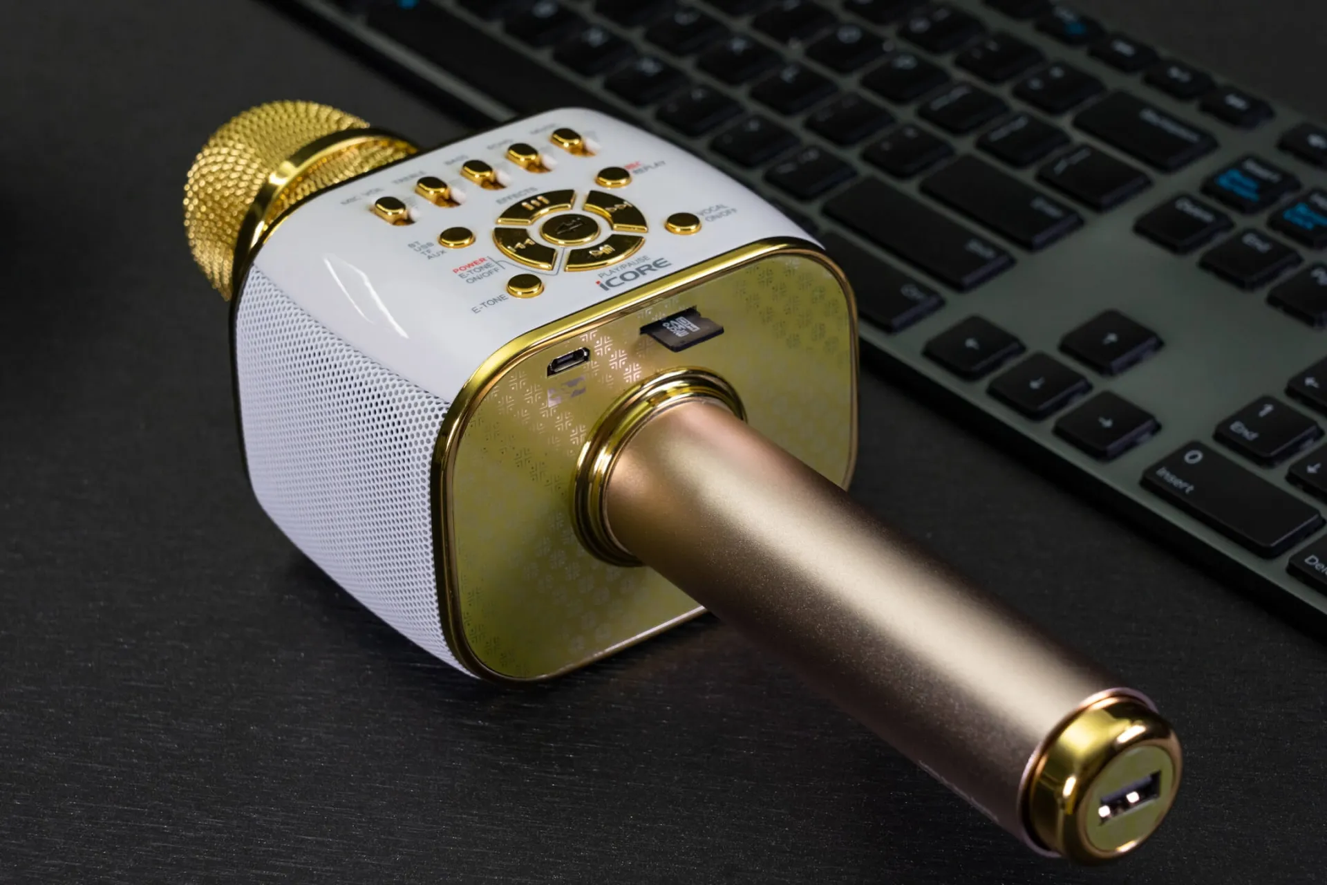 Loa karaoke mini cầm tay iCore IC-M99