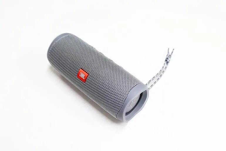 Loa karaoke JBL Charge 4