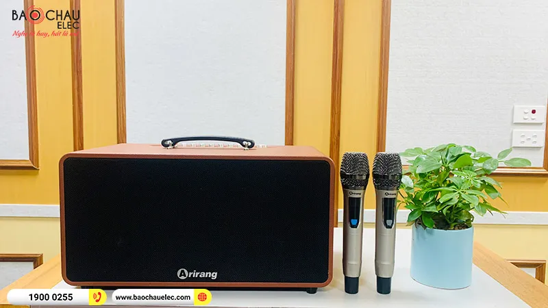 Mẫu loa xách tay Arirang MB2 với tay cầm bằng da cao cấp và chắc chắn