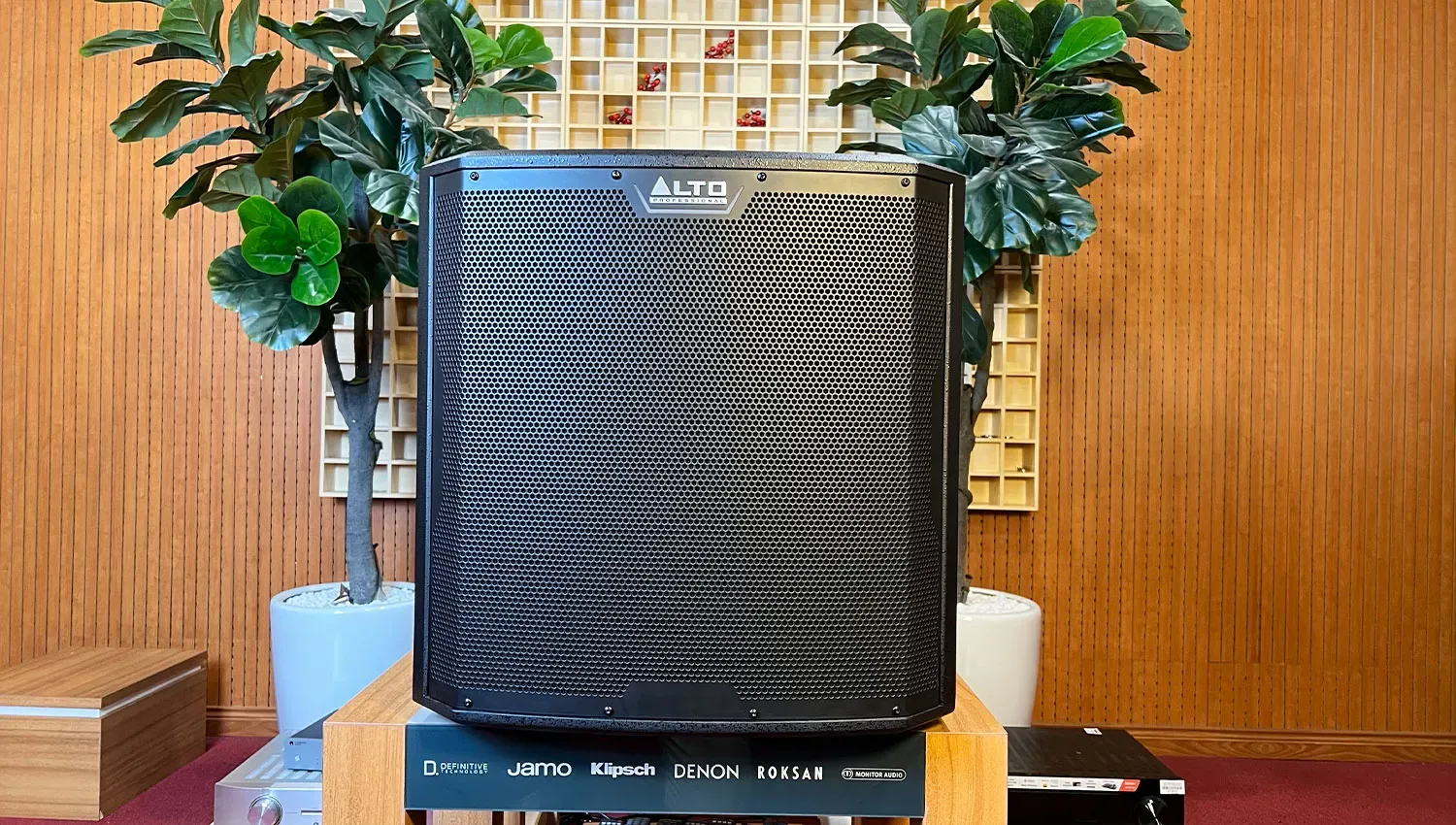 Loa Sub Điện Alto TS15S (Bass 40cm)