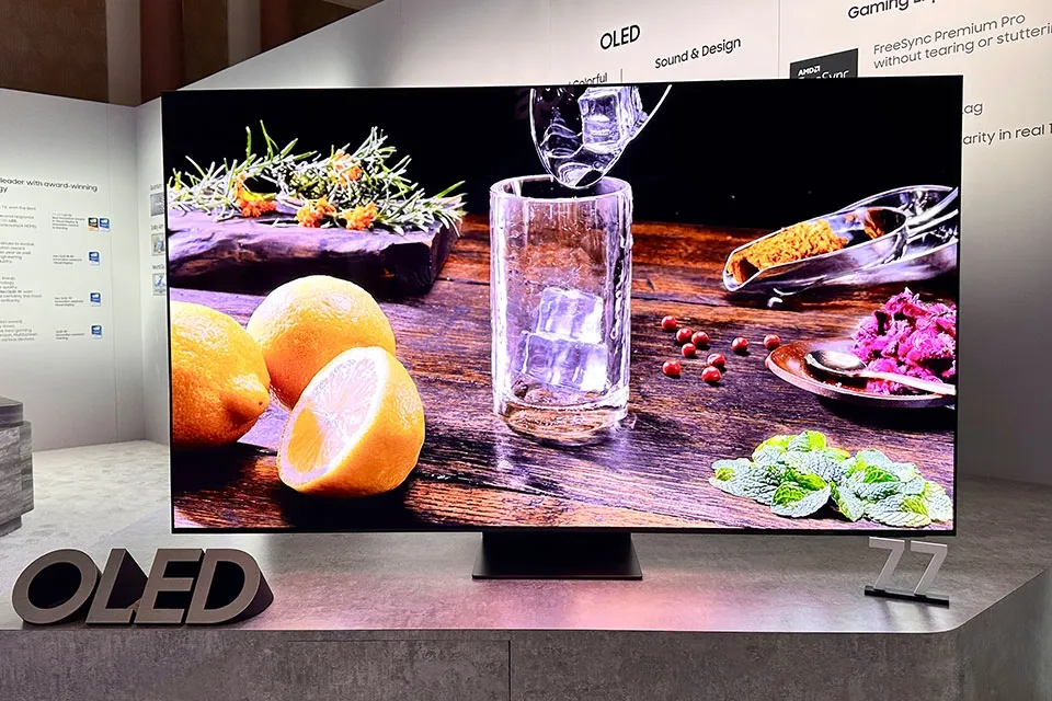 Khôi phục cài đặt gốc có thể giải quyết lỗi phần mềm tivi Samsung