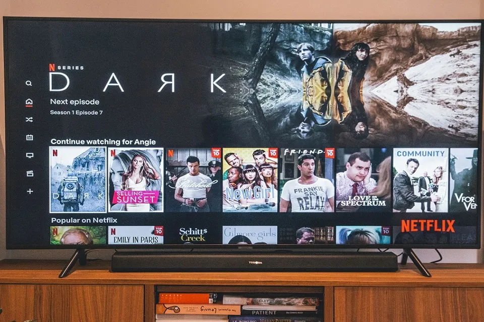 Bảo dưỡng định kỳ giúp tivi Samsung bền bỉ hơn