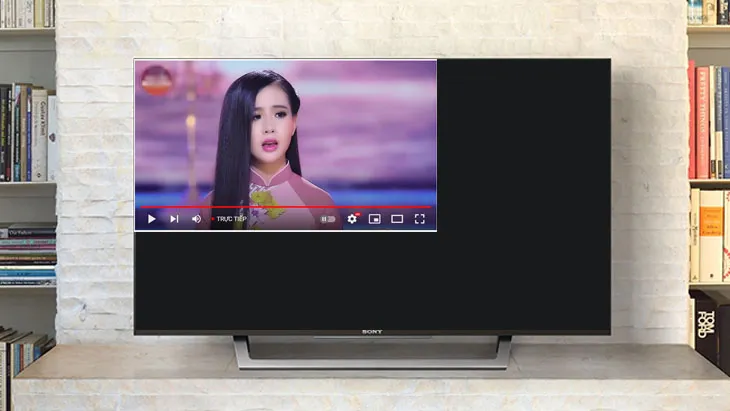 Biểu hiện lỗi màn hình youtube trên tivi bị thu nhỏ gây khó chịu khi xem