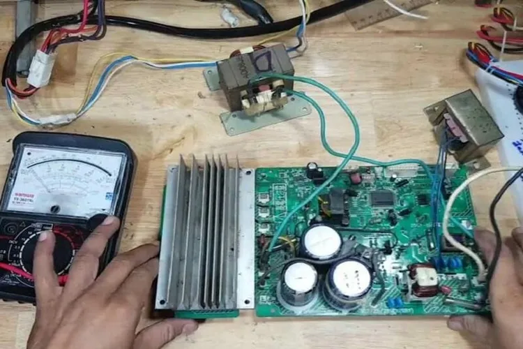 Bo mạch chủ máy lạnh Reetech