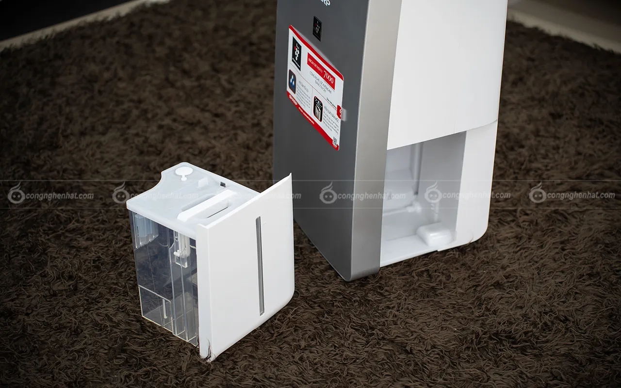 Tính năng nổi bật của máy lọc không khí hút ẩm Sharp DW-J27FV-S