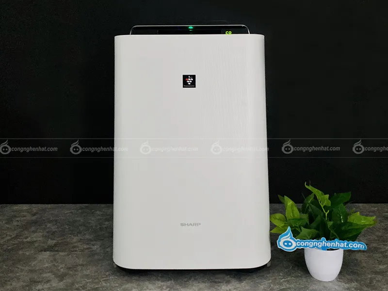 Máy lọc không khí Sharp KC F70 W có khả năng lọc bụi PM2.5