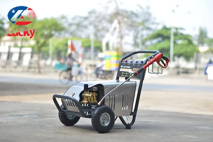 Máy rửa xe cao áp Lutian 3200PSI 5.5kW
