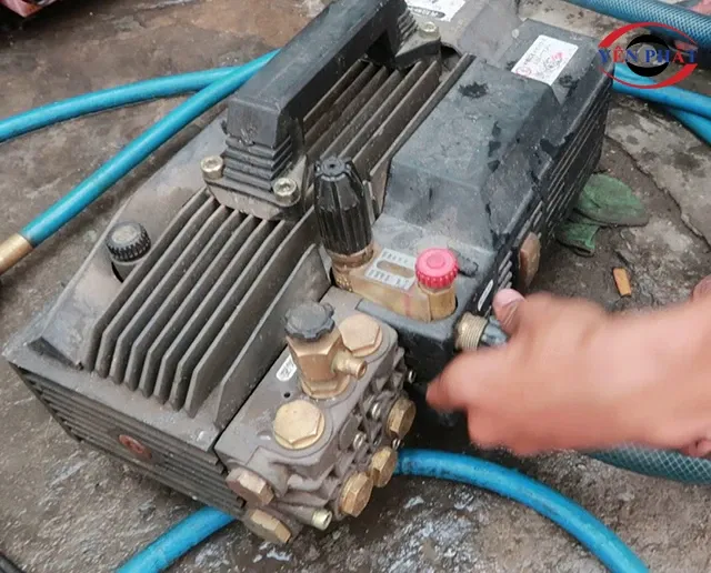 Máy rửa xe Nhật bãi chất lượng