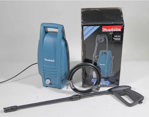 Máy rửa xe Makita HW101 với đầu phun 90 độ đặc biệt